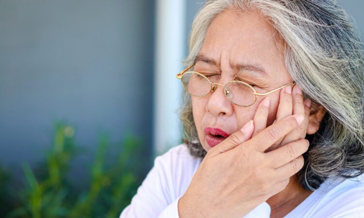 By identifying the underlying cause of tooth pain, a dentist can provide effective relief and prevent further complications.